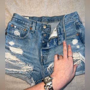 Levi shorts